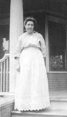 Carrie 6a.jpg (36550 bytes)