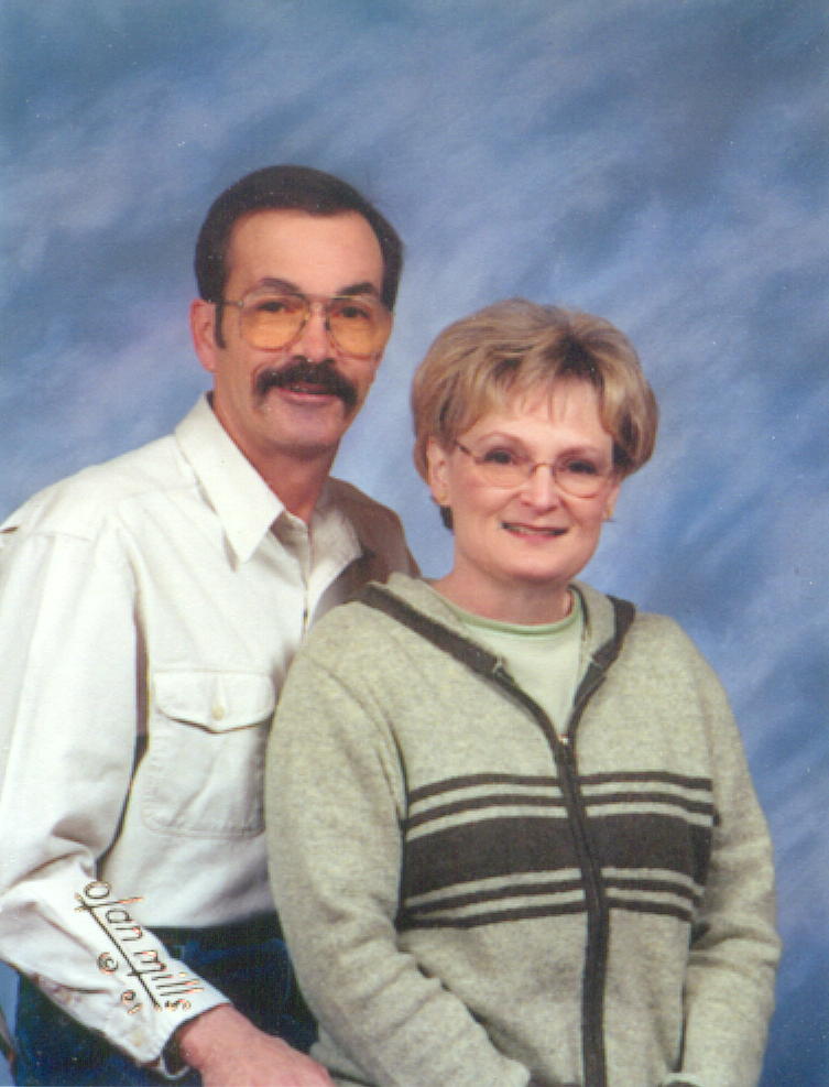 Gretchen & John port (3).jpg (87118 bytes)