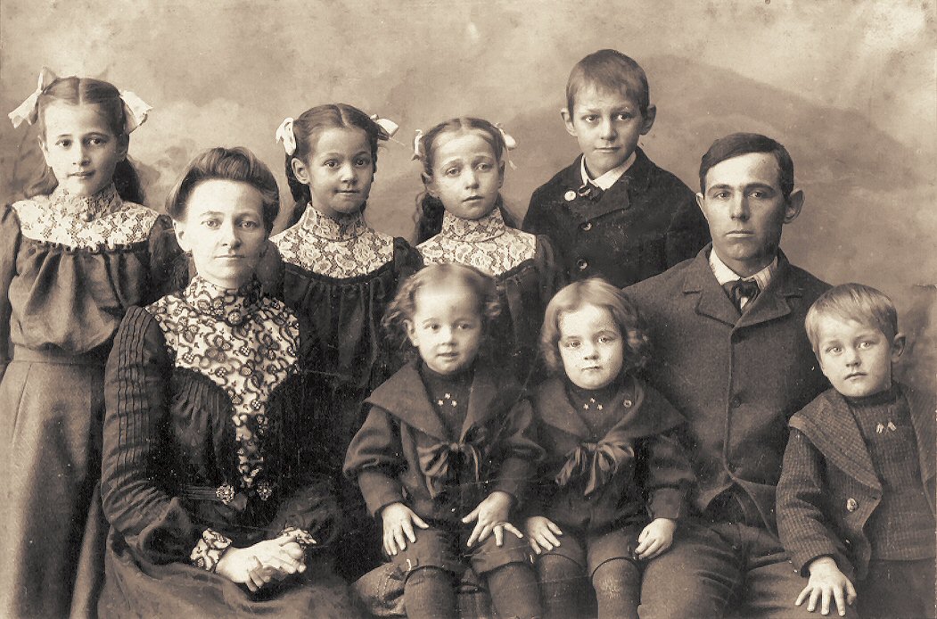 Hessel Bymers Family.jpg (193844 bytes)