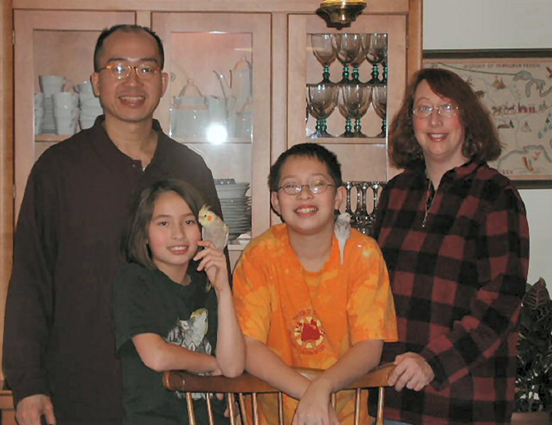 Rebecca & Family.jpg (77773 bytes)