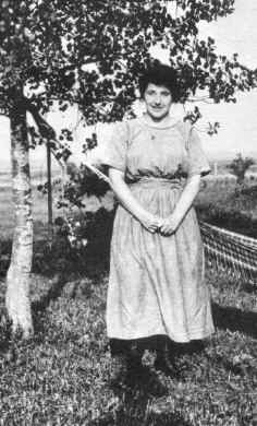 Ruth Miles.jpg (73200 bytes)